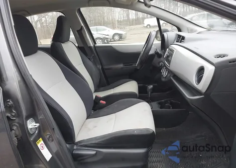 2013 Toyota Yaris L/Le/Se из США, поврежденный, VIN JTDKTUD39DD557984
